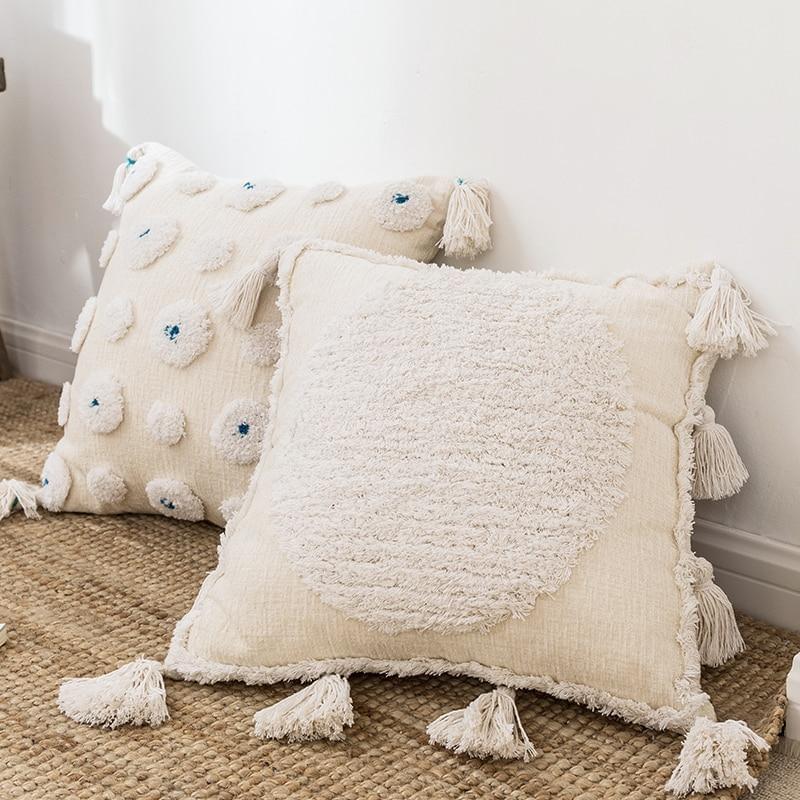 Tuft Tassels Handmade Moroccan Cushions - Hyggeh