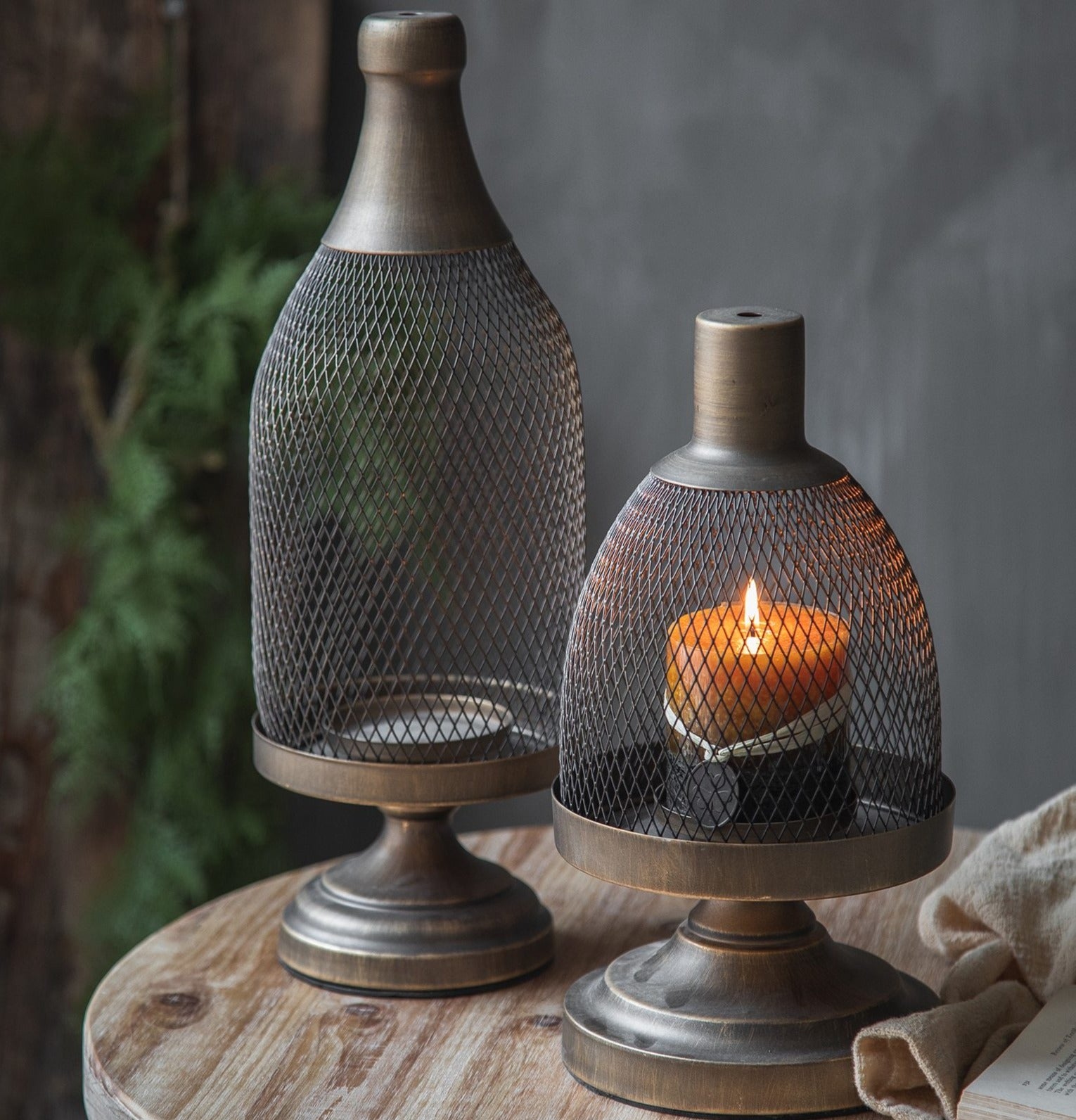 Retro Vintage Metal Pedestal -Mesh Dome Candle Holders - Hyggeh