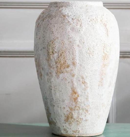 Modern Zen White Ceramic Handmade Flower Vase - Hyggeh